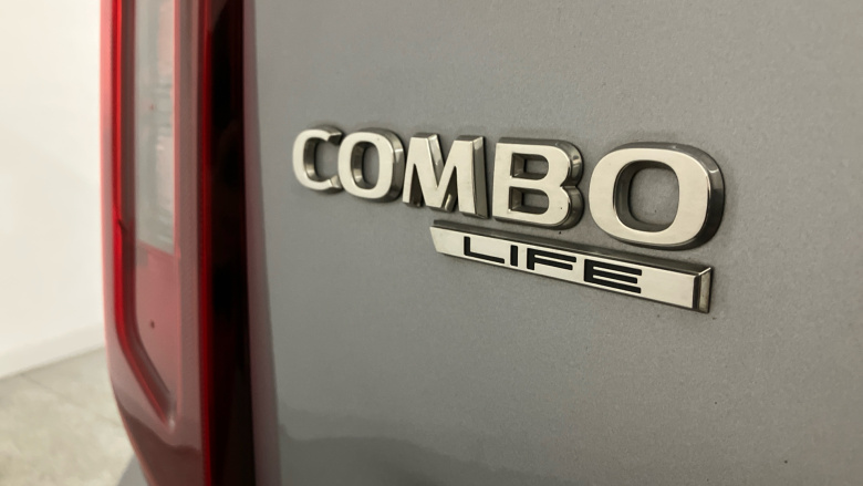 Vauxhall Combo Life 1.2 Turbo Energy 5dr Petrol Estate